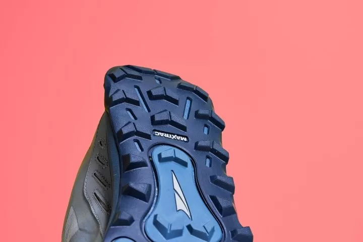 Altra Lone peak 6 Grip Rear