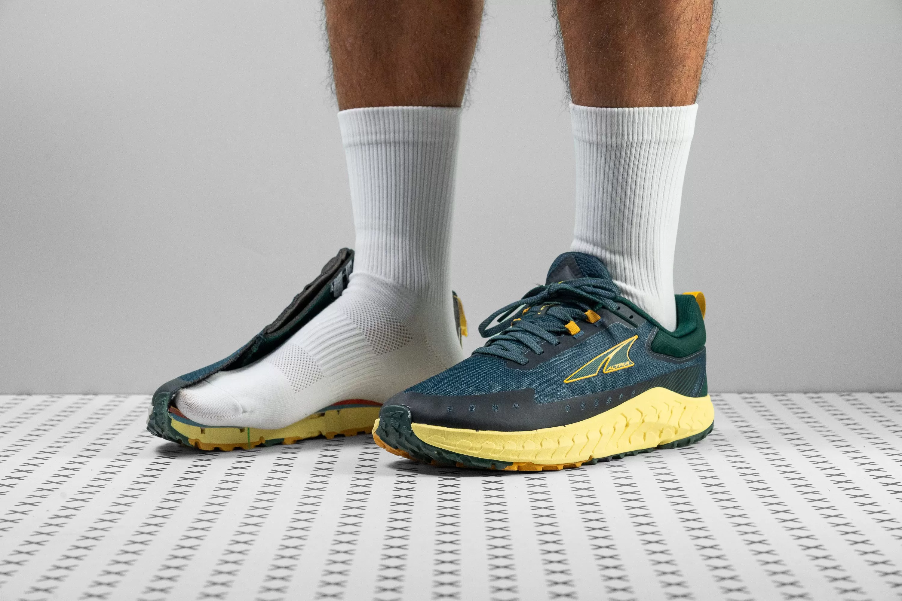 Altra Outroad 2