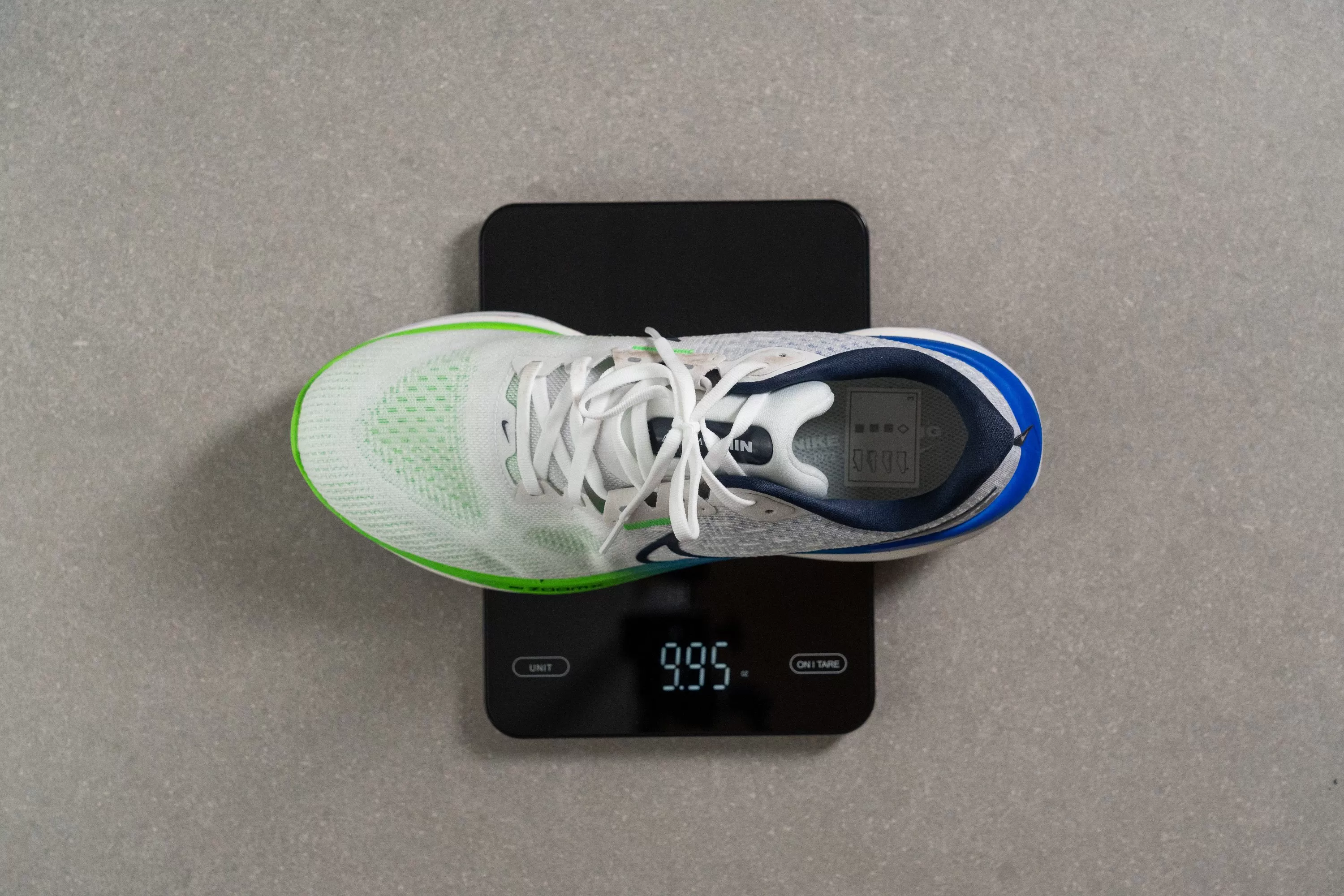 Nike Vomero 17 Weight