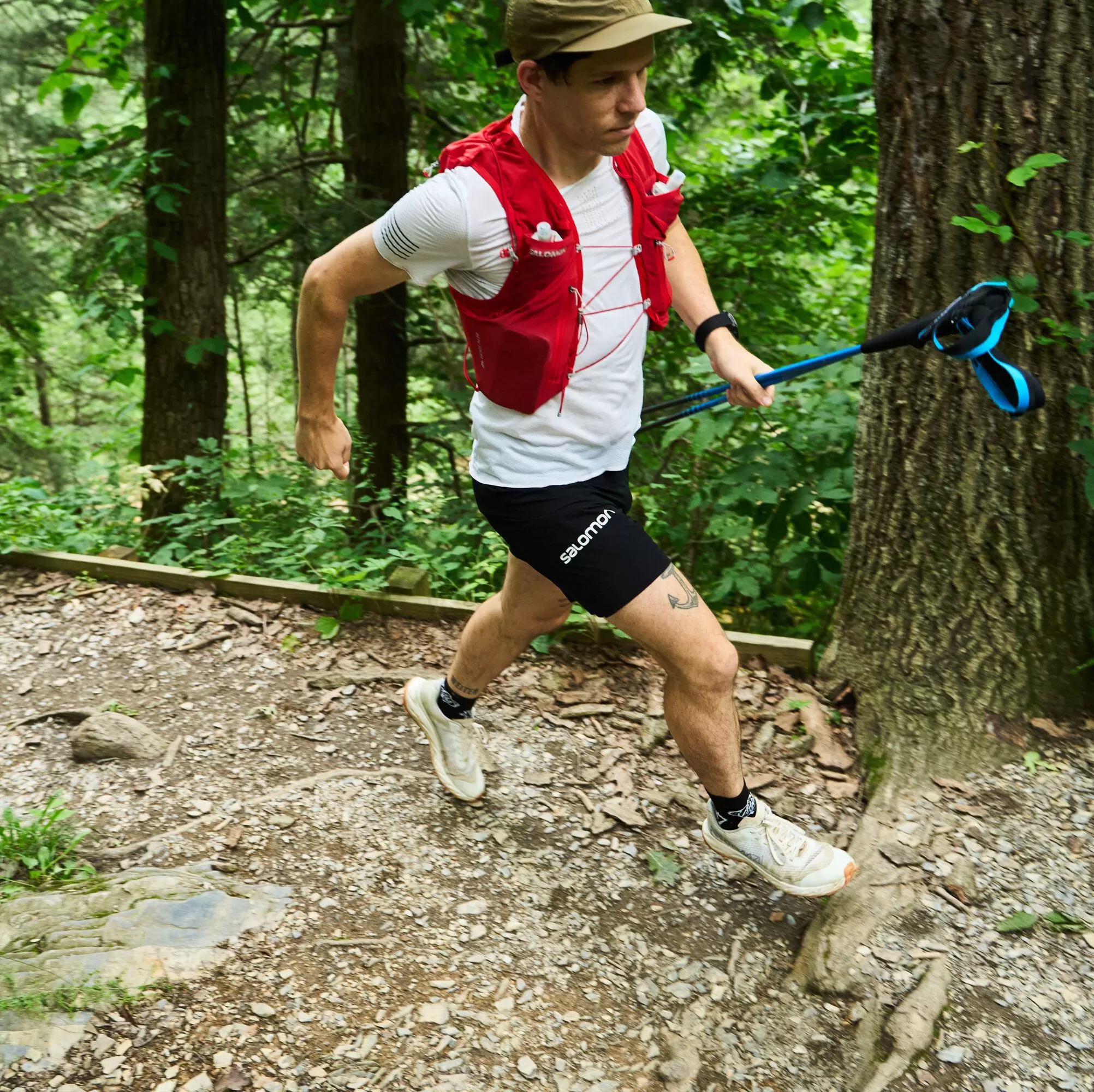 psoas stretch iliopsoas stretch a person running on a trail
