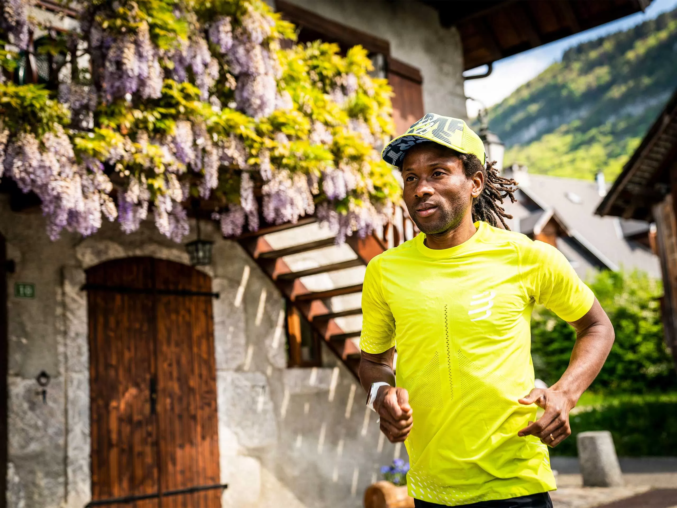 ao racing ss t shirt m bright yellow 6 Áo chạy bộ nam Compressport Racing SS T-Shirt - YCB.vn