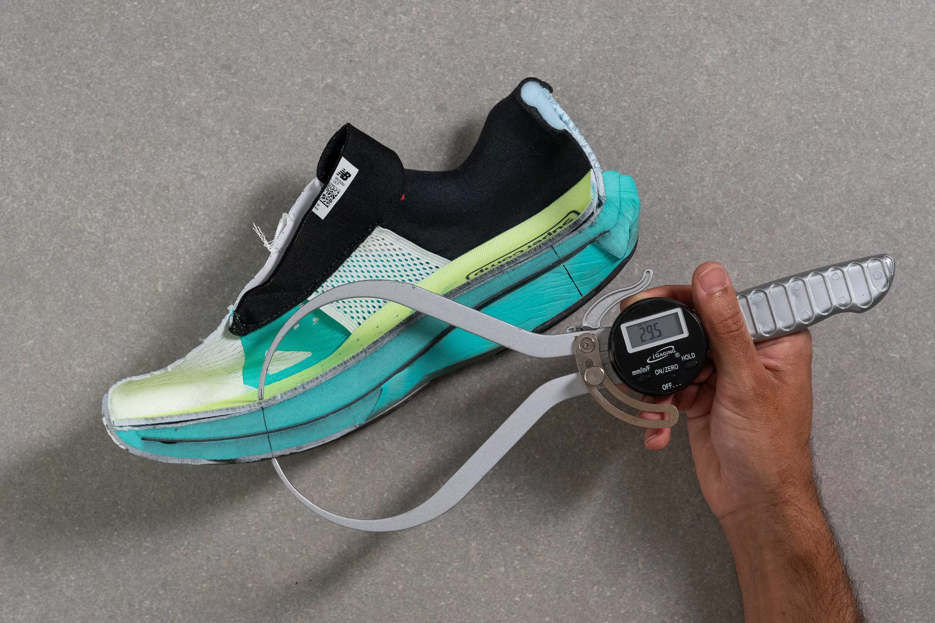 New Balance FuelCell SuperComp Trainer v3: Đánh giá chi tiết cho người chạy bộ 7 New Balance FuelCell SuperComp Trainer v3 Forefoot stack