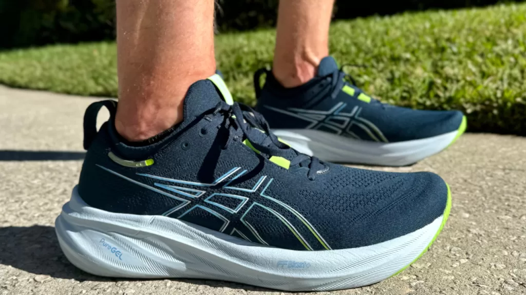 Asics Gel Nimbus 26 in action