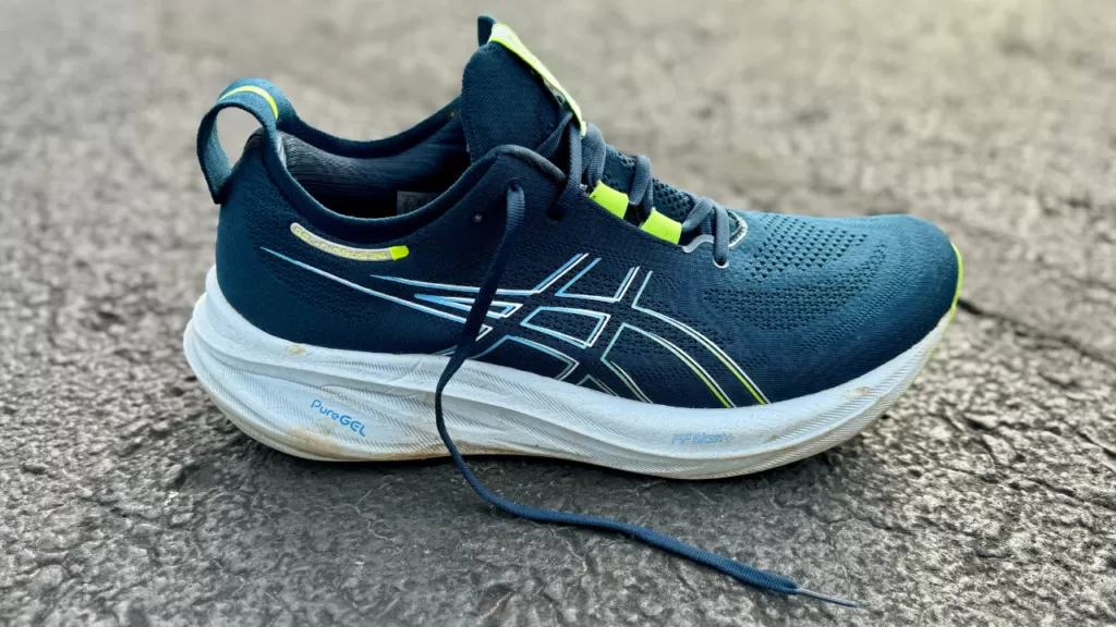 Asics Gel Nimbus 26 Lateral View