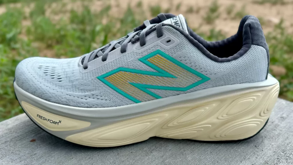 New Balance Fresh Foam X More v5 lateral side view