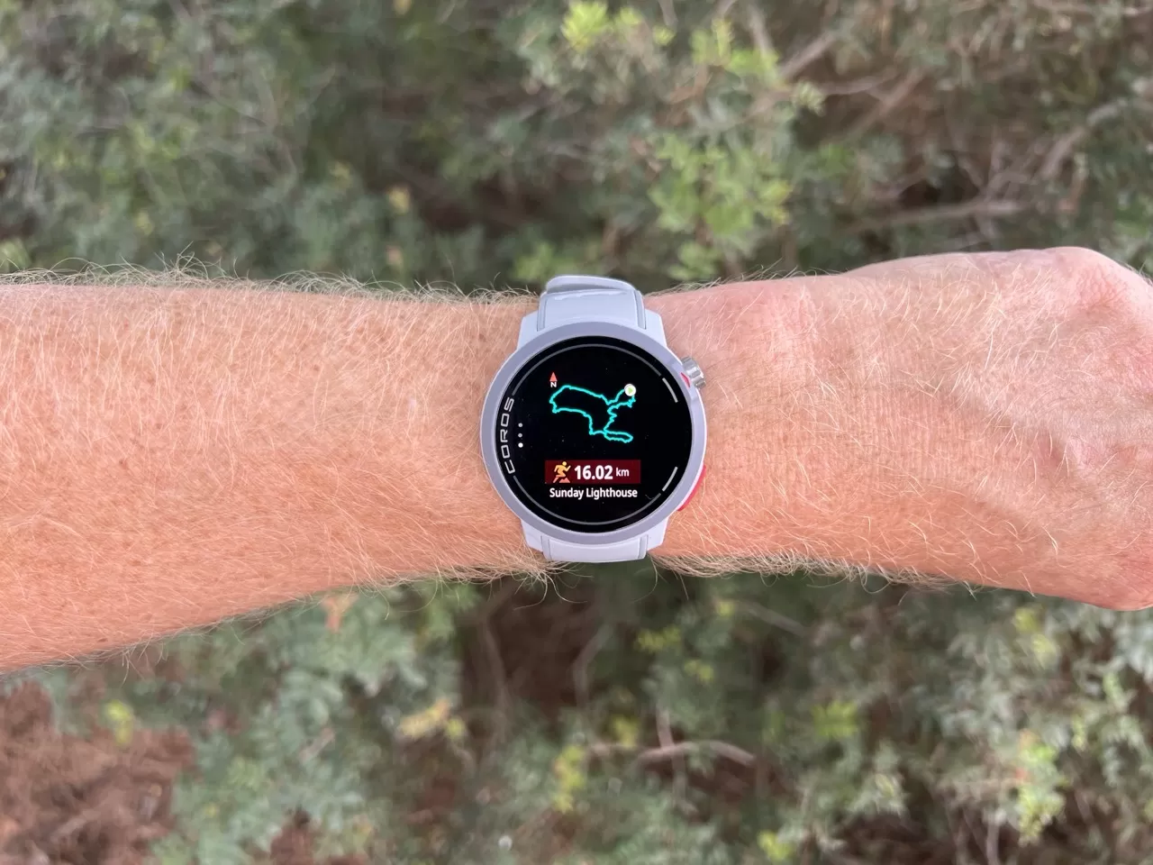 COROS Pace Pro Đánh Giá Chi Tiết: AMOLED và Bản Đồ! 94 Biểu đồ thời lượng pin