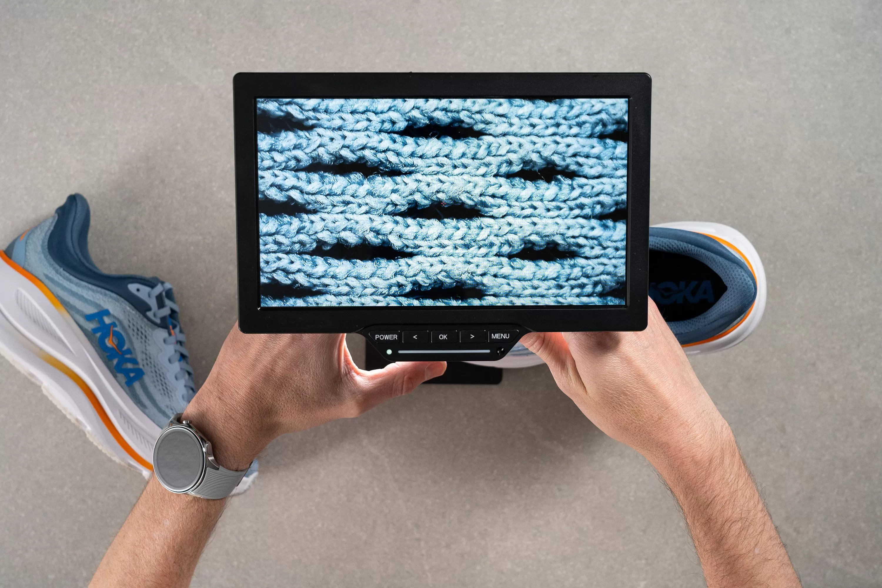 Hoka Bondi 9 chất liệu